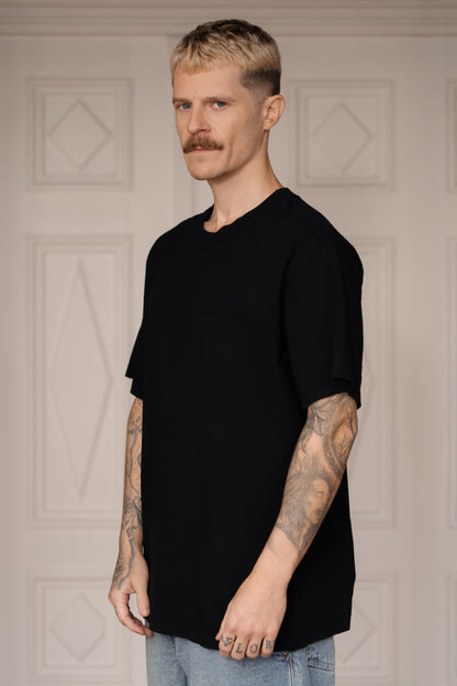 Camiseta Básica Preta